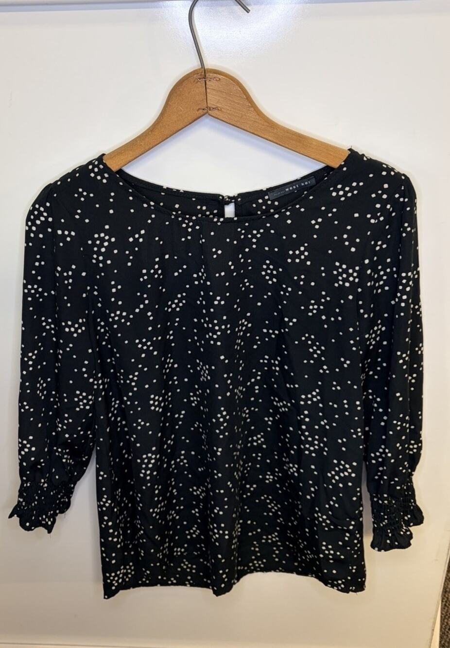 West Kei Black White Dot Print 3/4 Sleeve Blouse Ruffle Cuff Size M